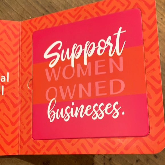 Pop-Out Coaster Book for the Boss Lady - Pink green and White - Picture 9 of 15